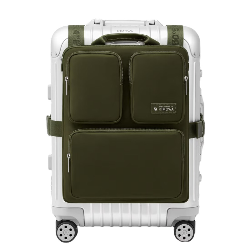 RIMOWA Travel Accessories 系列 Harness Khaki Green 卡其綠登機箱行李掛袋,NT18,300。 RIMOWA Travel Accessories 系列 Harness Khaki Green 卡其綠登機箱行李掛袋,NT18,300。