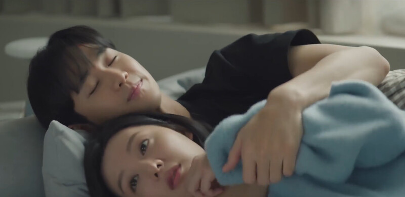 白賢祐看洪海仁心情正好就要求抱著五分鐘