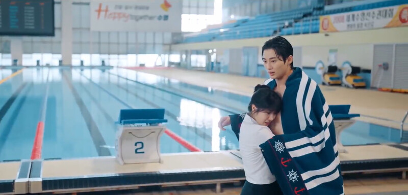 任率穿越回2008年，以為在夢裡向柳善宰告白說”活著真好”