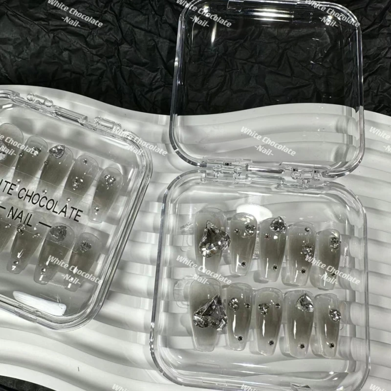 Photo/小紅書號@白巧-穿戴甲