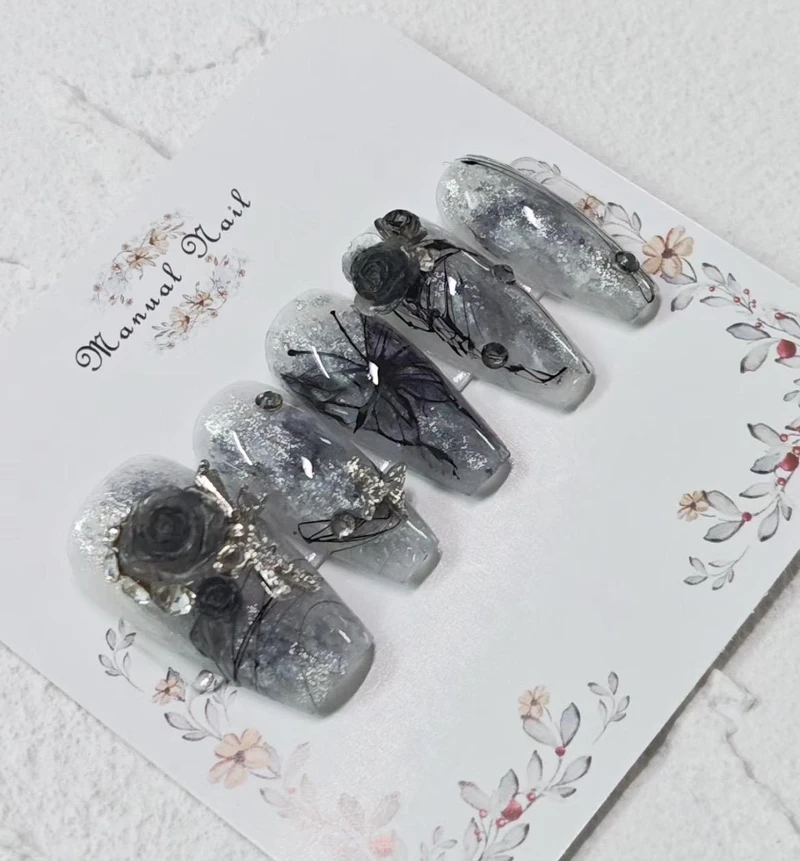 Photo/小紅書號@0513美甲美睫