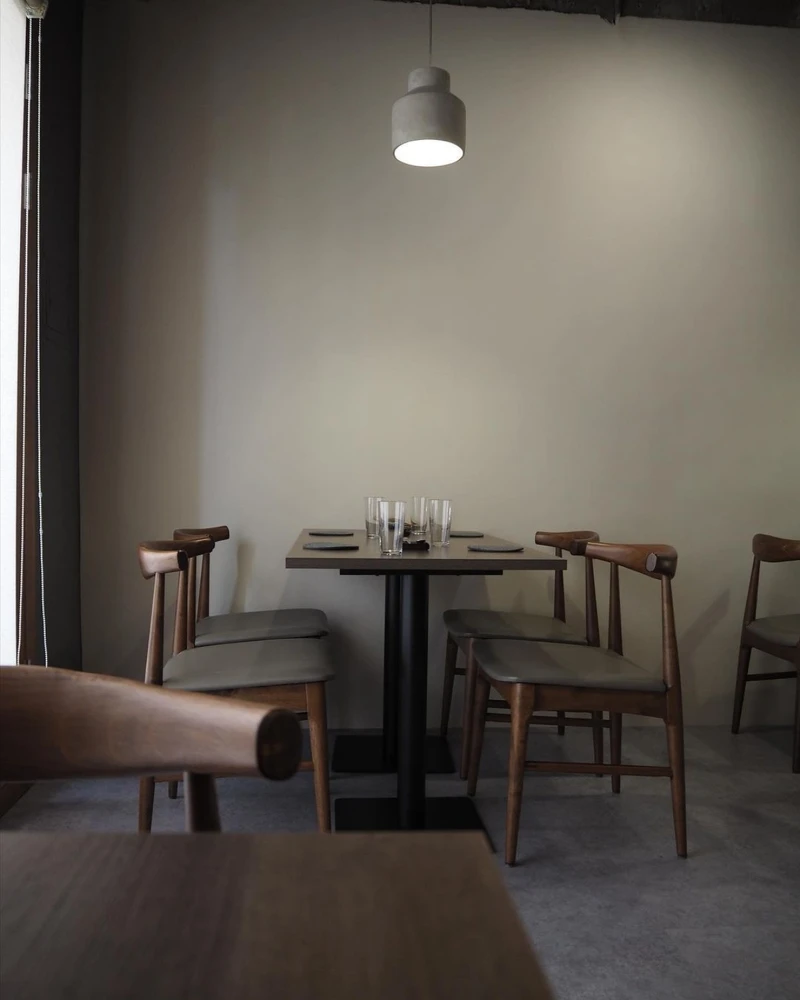 MINIMAL 在2023年獲得《台灣米其林指南》必比登推薦。