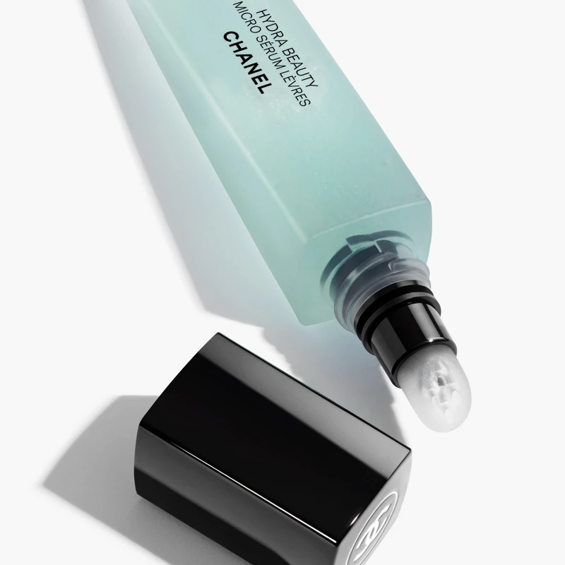 CHANEL香奈兒山茶花潤澤護唇精華11ml，NT1,800