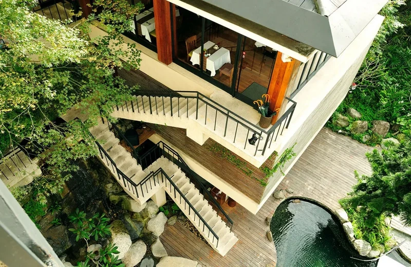 「馥蘭朵烏來渡假酒店」。