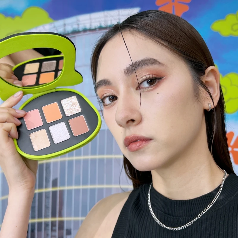 shu uemura x Hiro Ando潮虎東京限量系列六色眼影盤眼部實擦。 shu uemura x Hiro Ando潮虎東京限量系列六色眼影盤眼部實擦。