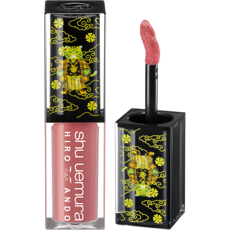 shu uemura植村秀X Hiro Ando無色限奶油緞光唇釉(表參道微醺粉Luxe Rose),NT1,250 shu uemura植村秀X Hiro Ando無色限奶油緞光唇釉(表參道微醺粉Luxe Rose),NT1,250