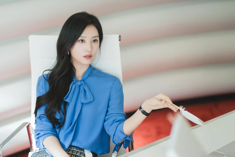 《淚之女王》金智媛飾演百貨公司社長。 《淚之女王》金智媛飾演百貨公司社長。