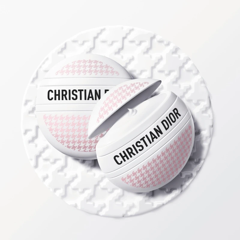 Dior迪奧緹花全能修護霜粉紅限量版50ml,NT1,930 Dior迪奧緹花全能修護霜粉紅限量版50ml,NT1,930