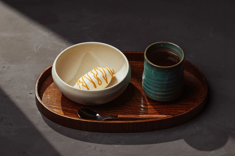 加入備長炭的冰淇淋做為甜點。