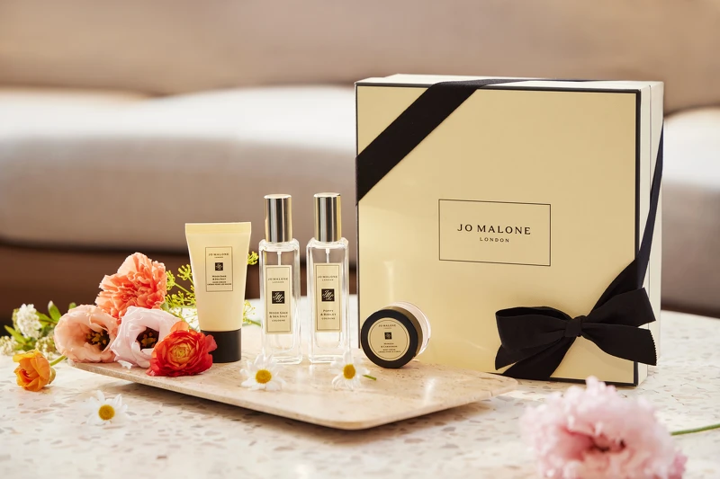 Jo Malone London母親節限定 - 經典香氛糅香禮盒 優惠價NT$5,600(原價NT$6,680)
