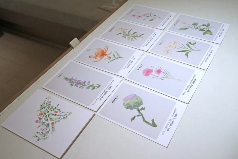 此次特地為菜單設計花卡,並在用餐體驗中隨著菜色呈現。 此次特地為菜單設計花卡,並在用餐體驗中隨著菜色呈現。