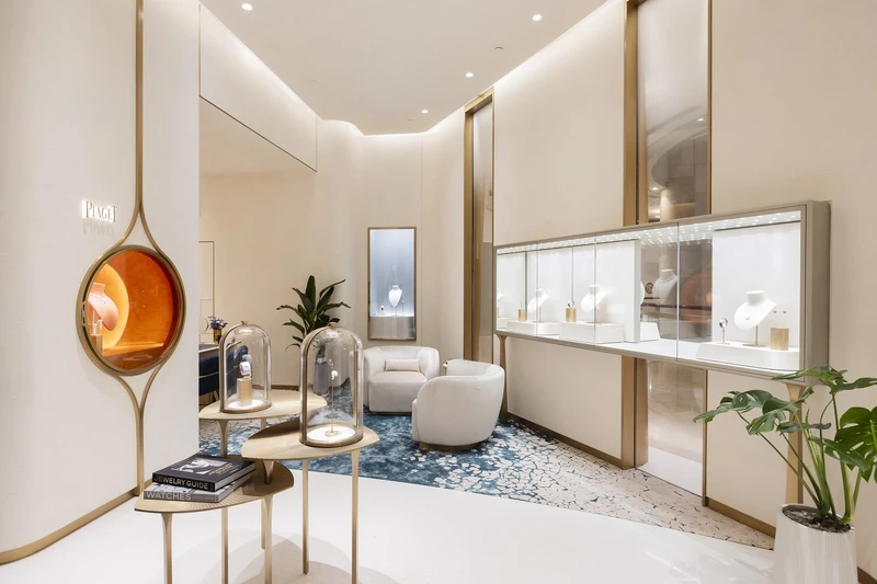 全新PIAGET伯爵台北101形象概念精品店