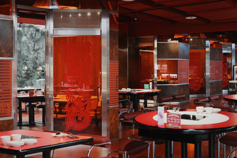 以透明電梯為靈感的包廂空間。 以透明電梯為靈感的包廂空間。