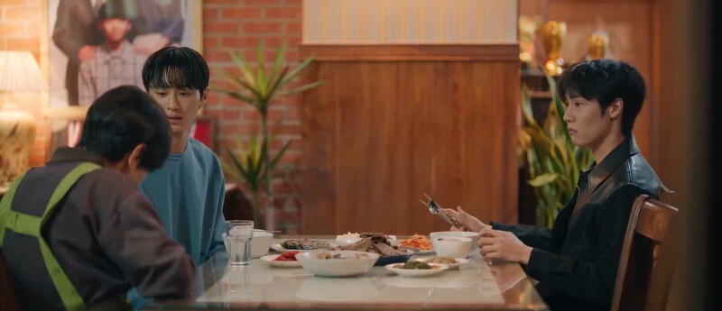 仁赫(右)聽到善宰要去美國復健,等於毀了出道美夢 仁赫(右)聽到善宰要去美國復健,等於毀了出道美夢