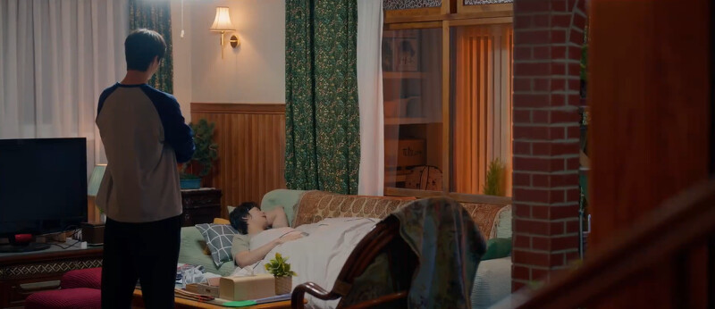 善宰站哨盯著太成 善宰站哨盯著太成