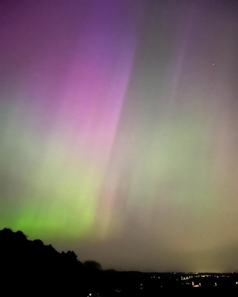 在英國看到的極光色彩。 在英國看到的極光色彩。