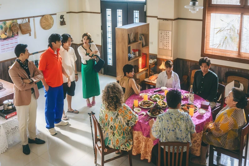 忠孝仁愛跑來蹭飯,差點出了亂子。 忠孝仁愛跑來蹭飯,差點出了亂子。