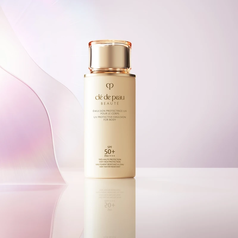 肌膚之鑰逆齡光采身體防曬乳SPF50+/PA++++100ml，NT3,400