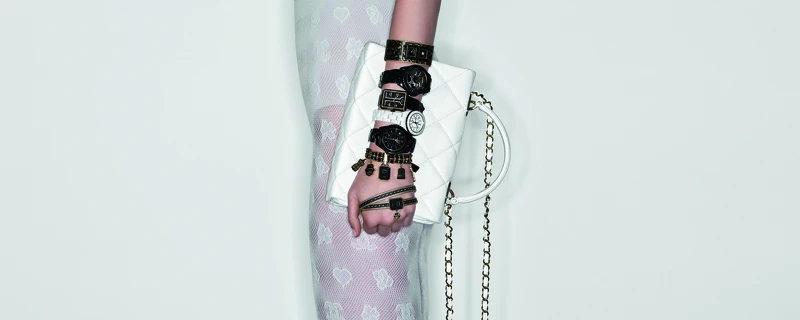 《Couture O’Clock》限定腕錶系列。