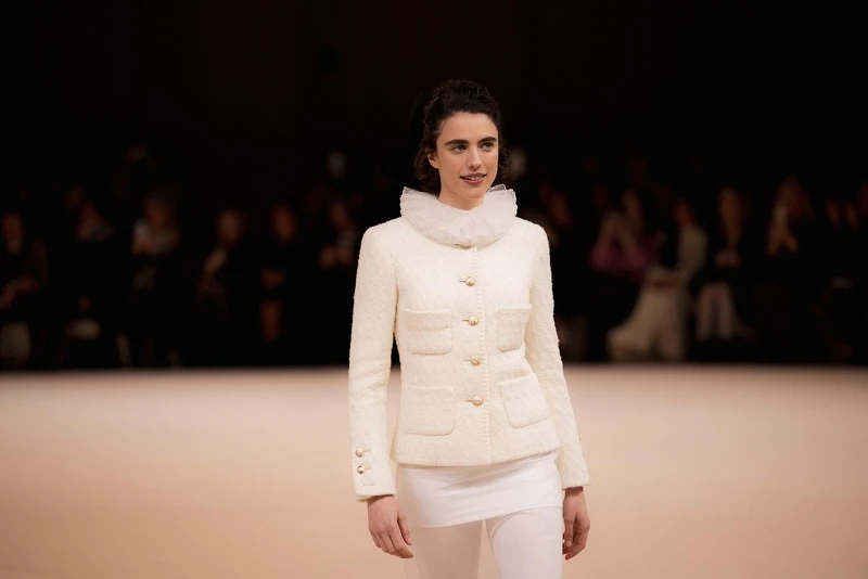 香奈兒高級訂製服中，總能找到令人愉悅的工藝巧思。