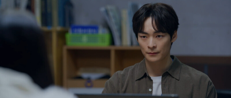 太成很關注綁架殺人案，和原先關注陽洲水庫殺人犯的金爸爸”嗅覺”相同