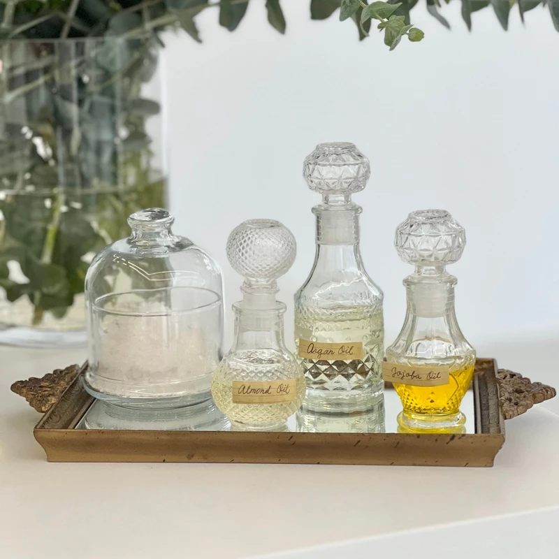 Sabon身體磨砂膏成份升級天然有機淬煉植物油。 Sabon身體磨砂膏成份升級天然有機淬煉植物油。