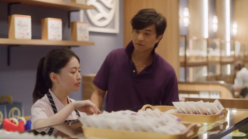 妮妮因為爸爸秉孝不好好做人而十分難過。 妮妮因為爸爸秉孝不好好做人而十分難過。