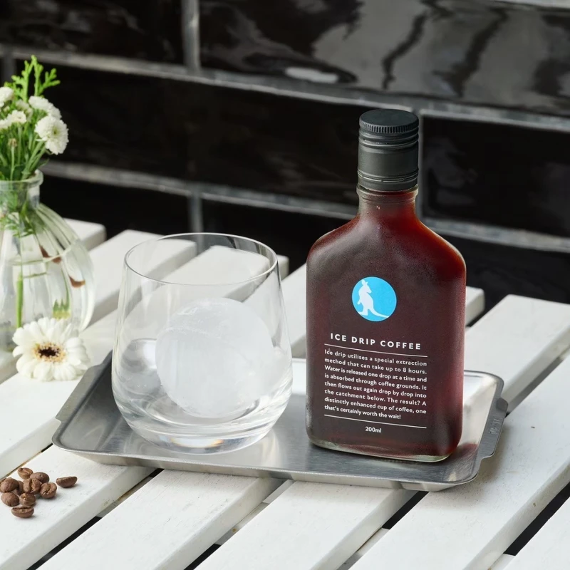 冰滴咖啡。 冰滴咖啡。