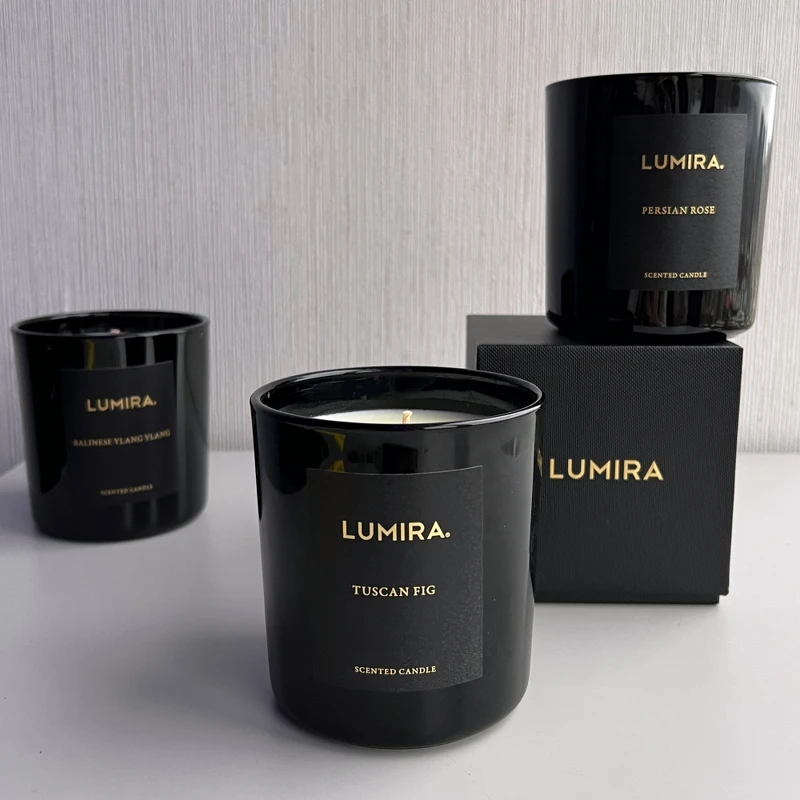 LUMIRA香氛蠟燭。 LUMIRA香氛蠟燭。
