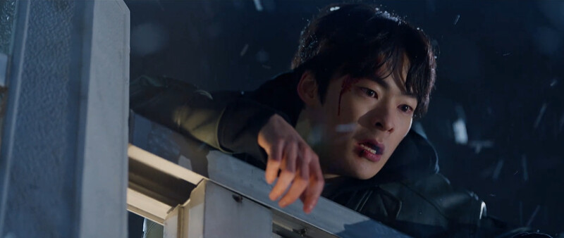 太成命大，嚴重衝撞後，人居然沒事