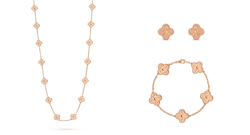 Vintage Alhambra長項鍊，20枚四葉幸運圖騰(18K玫瑰金)。Vintage Alhambra耳環(18K玫瑰金)。Vintage Alhambra手鍊，5枚四葉幸運圖騰(18K玫瑰金)。
