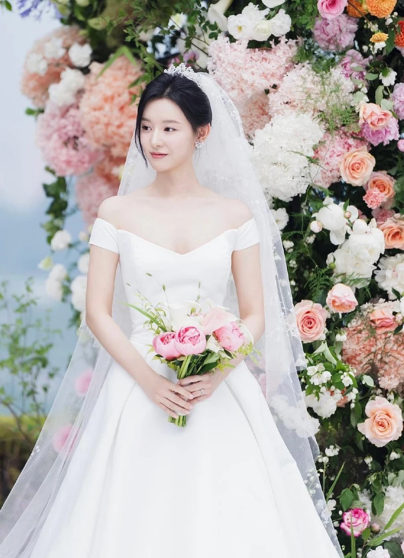 金智媛 《眼淚女王》 金智媛 《眼淚女王》