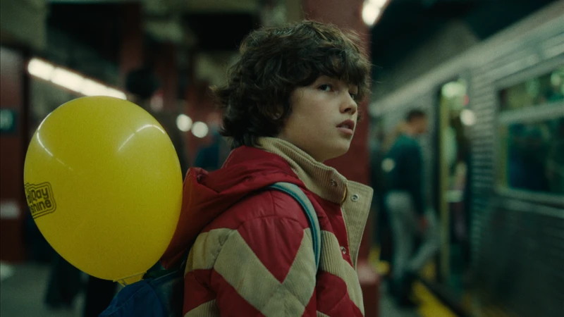 艾加·安德森由伊凡·莫里斯·霍維飾演。