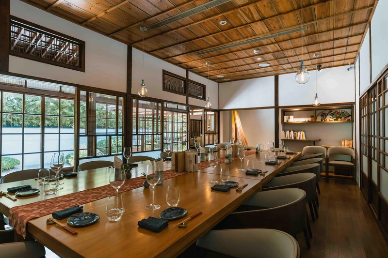 微醺座位區。 微醺座位區。