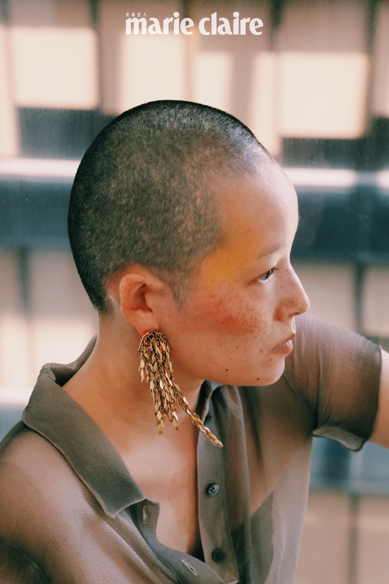 灰色透明雪紡長洋裝,LOEWE 灰色透明雪紡長洋裝,LOEWE