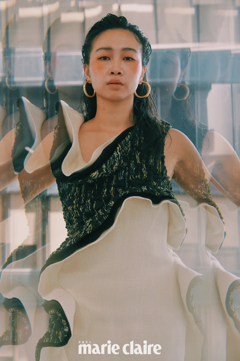 立體波浪拼接洋裝,Bottega Veneta 立體波浪拼接洋裝,Bottega Veneta