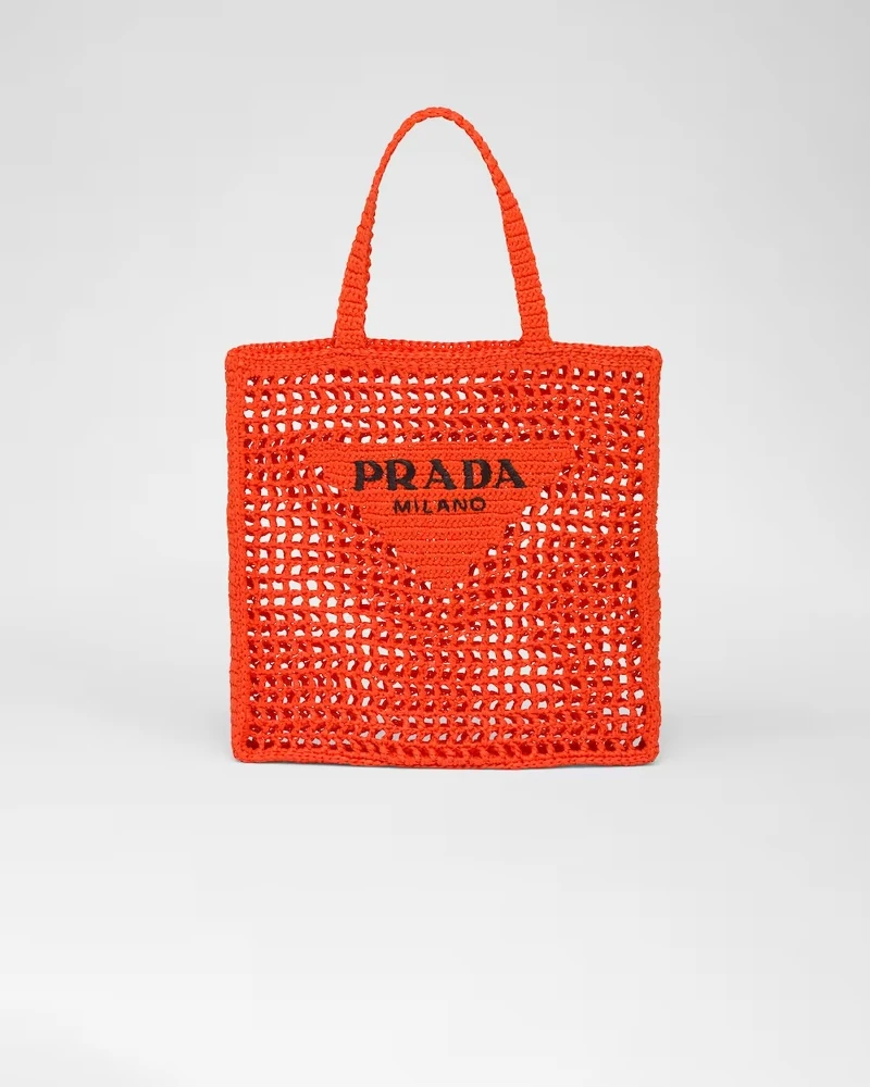 鉤織托特包,NT$69,000。