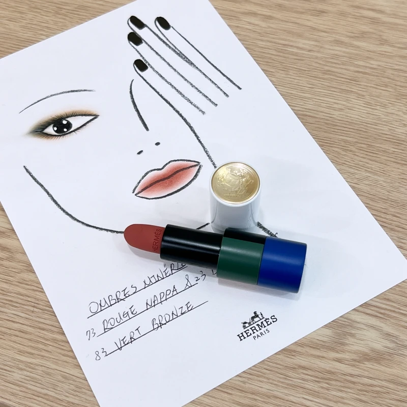 Hermès愛馬仕Rouge Hermès唇膏2024秋冬限量珍藏版#23 Beige Doblis。 Hermès愛馬仕Rouge Hermès唇膏2024秋冬限量珍藏版#23 Beige Doblis。