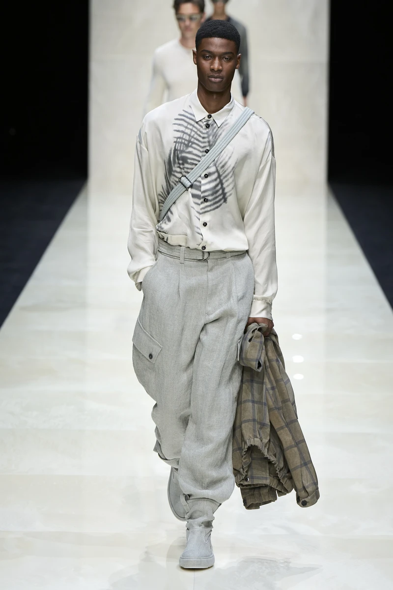 Giorgio Armani 2025SS 男裝系列。