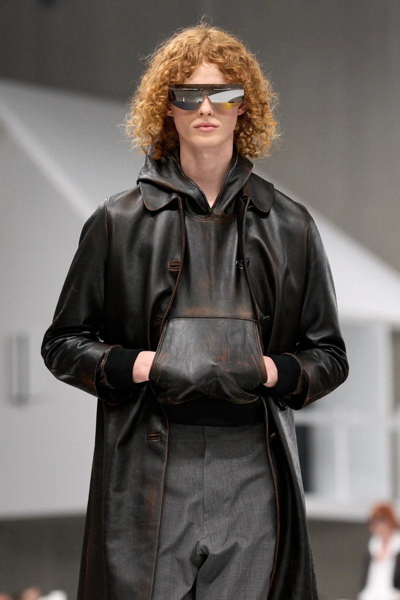 Prada 2025SS 男裝系列。