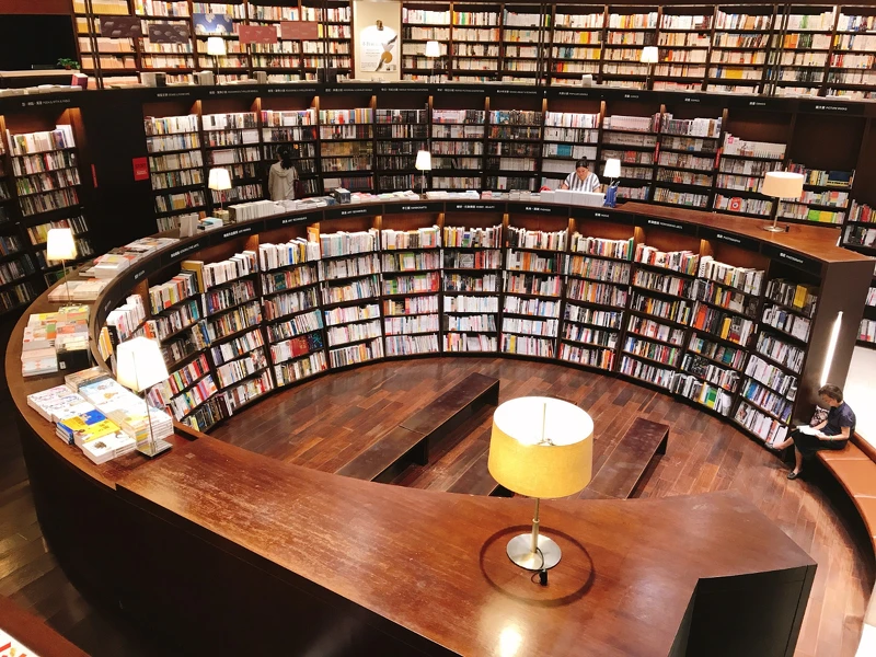 誠品書店中友店BookStory活動7.6書店24小時不打烊,推出24小時限定實境解謎遊戲,成功解謎者可獲得專屬禮品。