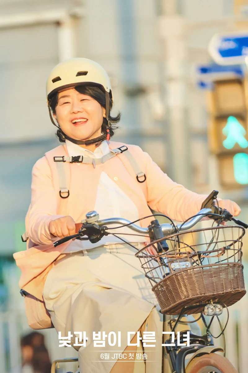 白天上班是林順,躲開爸媽 白天上班是林順,躲開爸媽