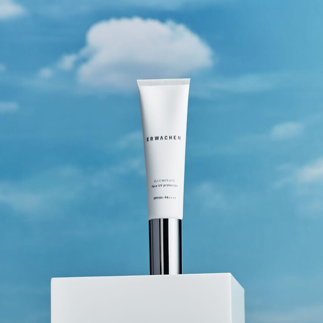 Erwachen醒寤御光臉部防曬精華乳30ml，NT1,080