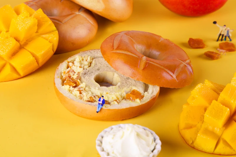 _解構冰淇淋風味!大人氣《芒果香草乳酪貝果》好評回歸!療癒系口感超解暑! _解構冰淇淋風味!大人氣《芒果香草乳酪貝果》好評回歸!療癒系口感超解暑!