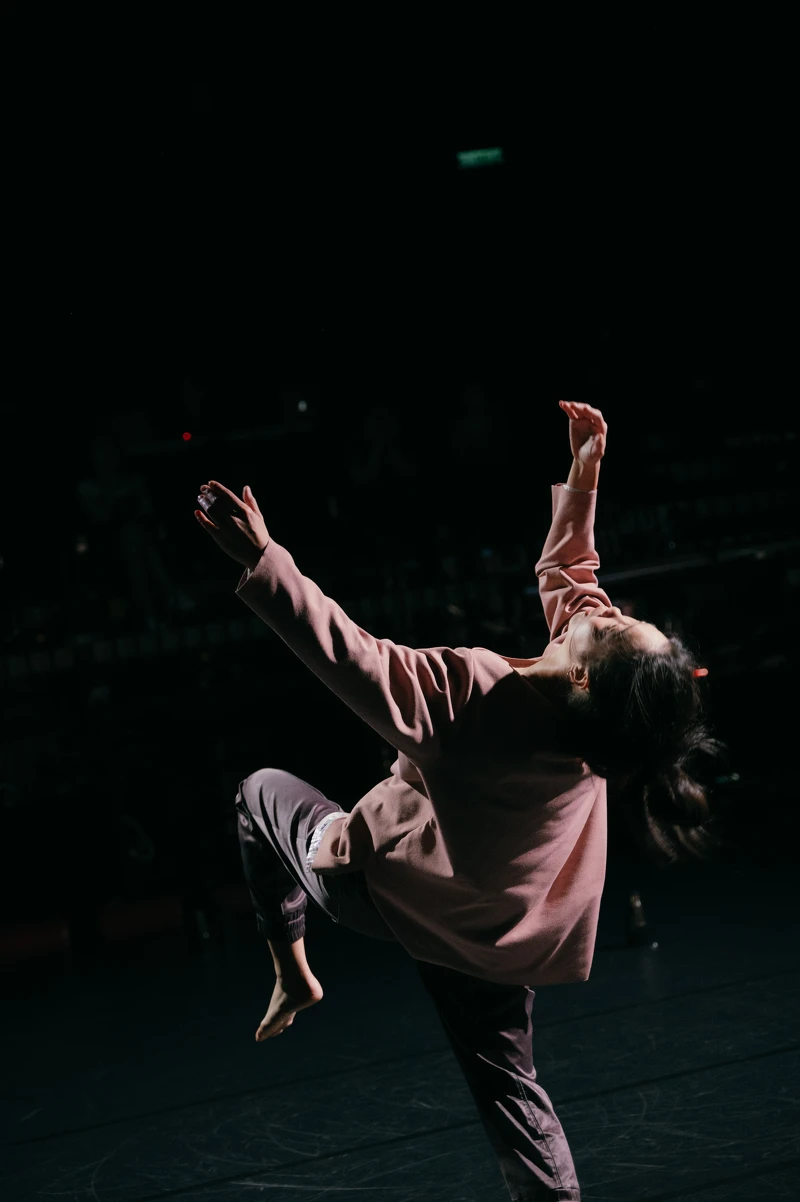 2024新點子實驗場 王甯《隙》演出 2024新點子實驗場 王甯《隙》演出