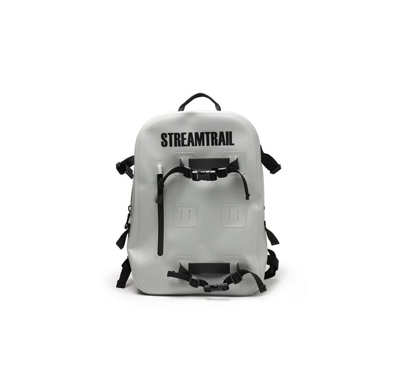 STORMY 100%完全防水後背包，NT$7,100