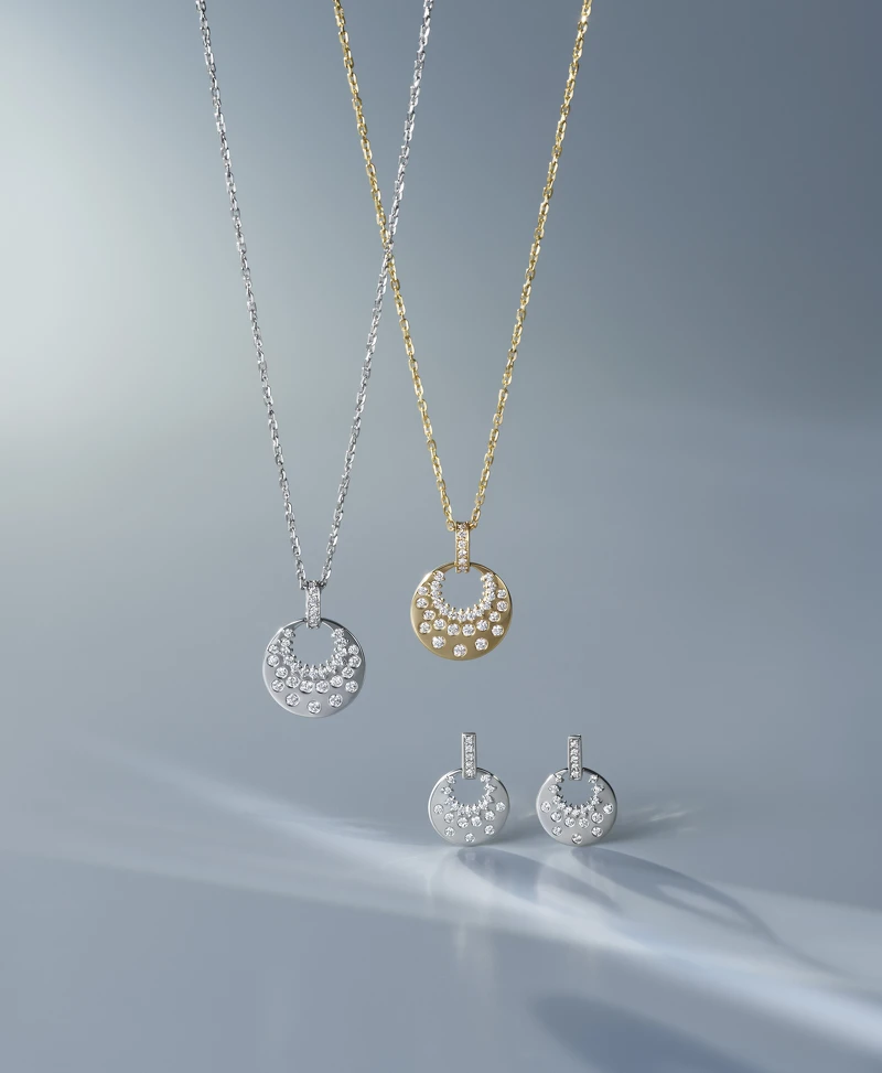 STAR JEWELRY 「FLOWER MOON系列」珠寶。