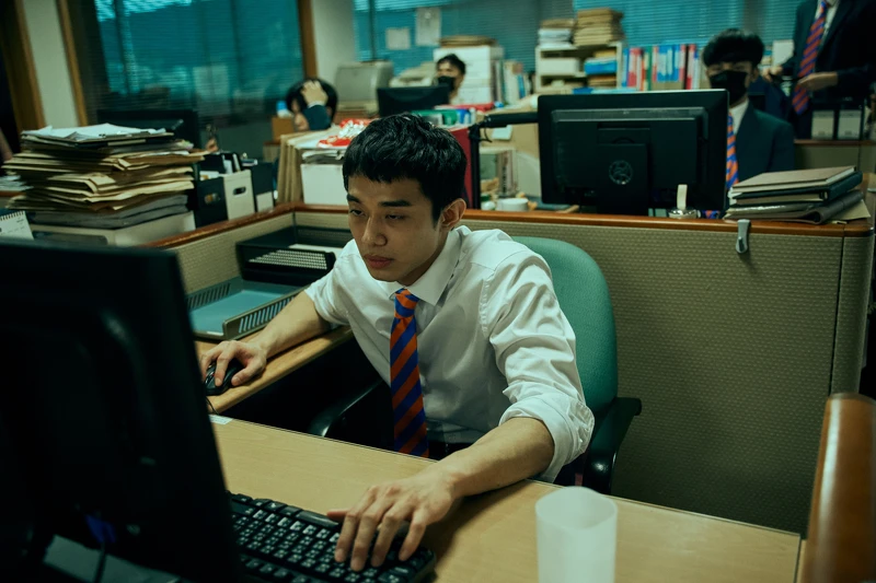 《都市懼集》初孟軒飾演操勞房仲 《都市懼集》初孟軒飾演操勞房仲