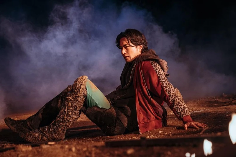 李陣郁飾演邊尚昱及南相原。 李陣郁飾演邊尚昱及南相原。