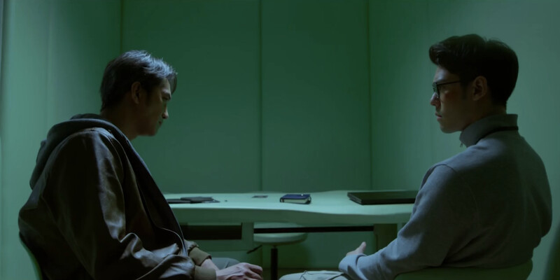 鐵牛與小陳在辦案上有諸多衝突。 鐵牛與小陳在辦案上有諸多衝突。